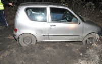 samochód Fiat Seicento widok z boku