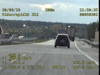 samochód VW w chwili przekroczenia prędkości o 109 km/h