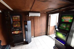 Nielegalny salon gier na automatach